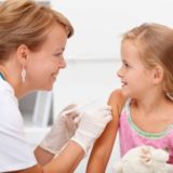 Un incontro sui vaccini aperto a tutti i genitori